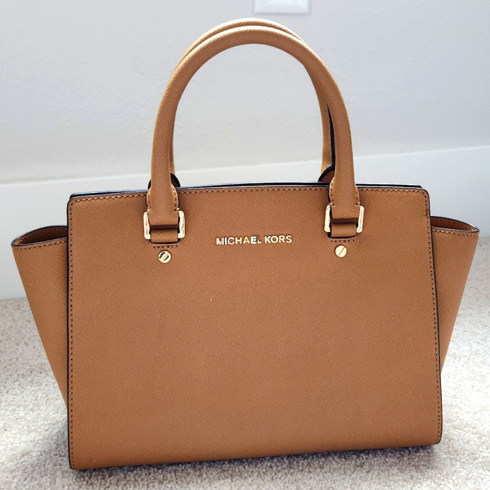 Michael Kors camel bag/tote